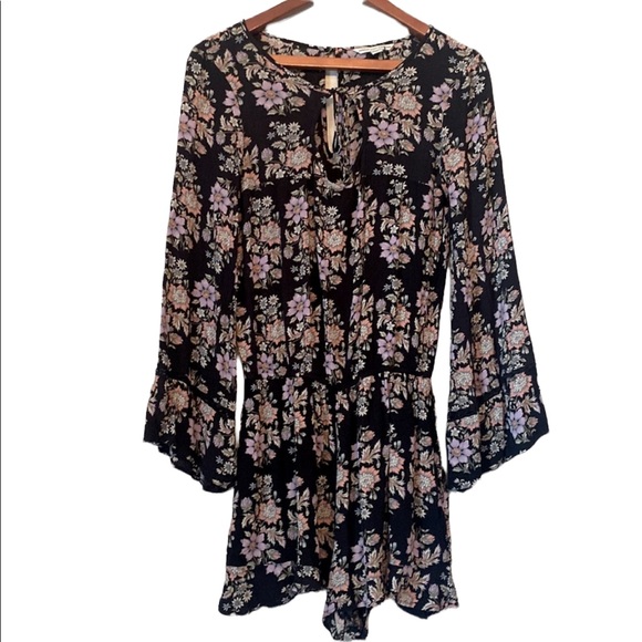 American Eagle Outfitters Floral Print Shorts Romper - Picture 1 of 13